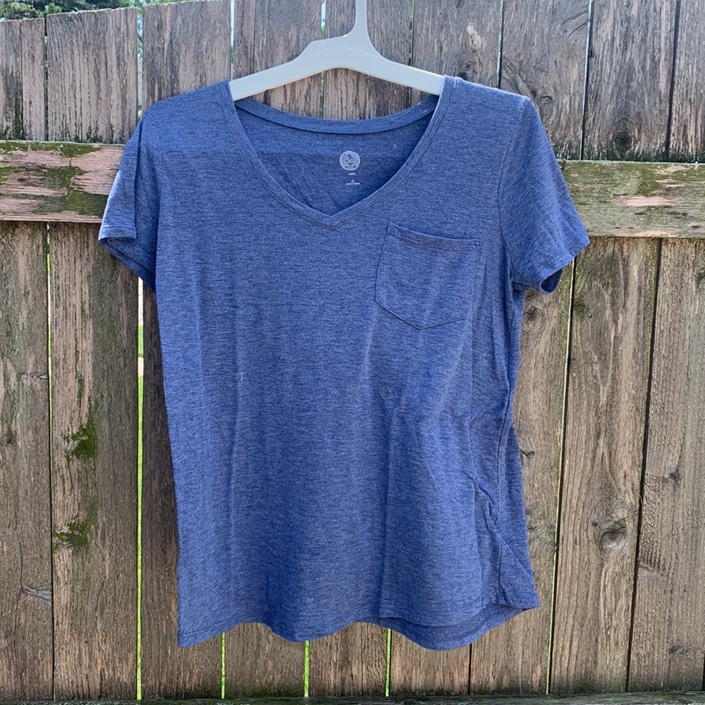 Blue shirt sleeve V-neck